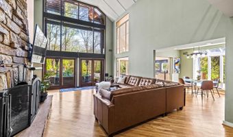 8901 POTOMAC STATION Ln, Potomac, MD 20854