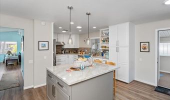 5180 Don Rodolfo Dr, Carlsbad, CA 92010