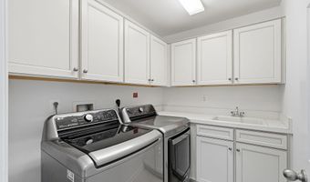 42222 CAMERON PARISH Dr, Ashburn, VA 20148