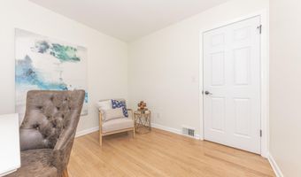 1729 Weldon Blvd, Ann Arbor, MI 48103