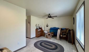 758 Drumlin Dr, Kewaskum, WI 53040