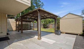 114 Woodhaven Way, Alpharetta, GA 30009