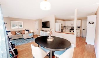 1429 Tahoe Valley Ct, Ballwin, MO 63021