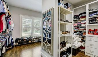 5341 Hill Rd NW, Acworth, GA 30101