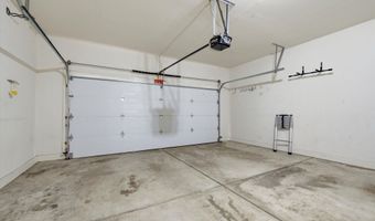 2243 Sun Valley Dr, Ann Arbor, MI 48108