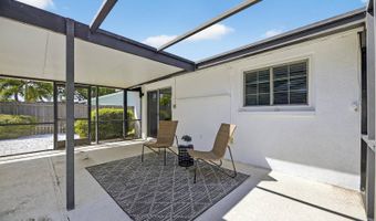 635 Jamaica Cir E, Apollo Beach, FL 33572