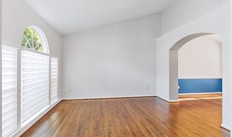 44141 MERRYWOOD Ct, Ashburn, VA 20147