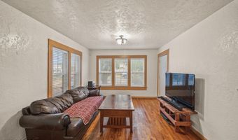 911 W Fox St, Carlsbad, NM 88220