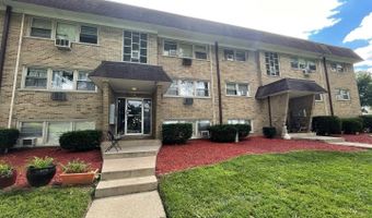 215 E Oak St, Addison, IL 60101