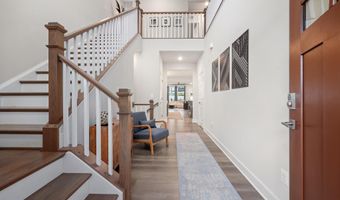 6403 HILLVIEW Ave, Alexandria, VA 22310