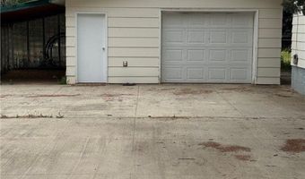 208 S F St, Bridger, MT 59014