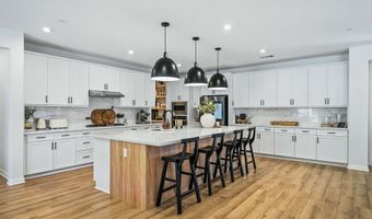 2428 Monroe Pl, Escondido, CA 92027