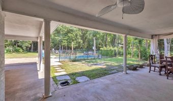 11512 Holly Bluff Cir, Biloxi, MS 39532