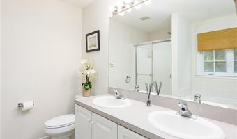 83 Fox Holw 83, Avon, CT 06001