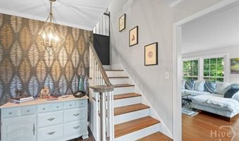 200 Clifton Dr, Athens, GA 30606