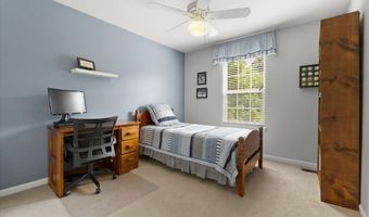 226 Arbor Trails Dr, Ballwin, MO 63021
