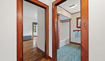 30 Munroe St, Bangor, ME 04401