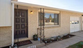 1205 E CARLSON St, Cheyenne, WY 82009
