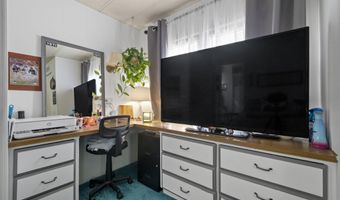 712 W COLLEGE Dr 3, Cheyenne, WY 82007