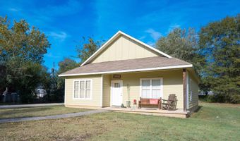 308 310 312 W Indiana St, Beebe, AR 72012