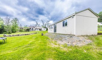 36 GRESHVILLE Rd, Boyertown, PA 19512