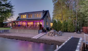 635 Firehouse Rd, Alburgh, VT 05440