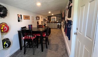 1124 E 17th St, Ashtabula, OH 44004