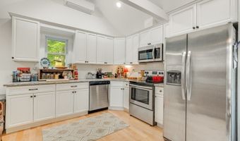 22 Paddock Ave, Alloway, NJ 07422