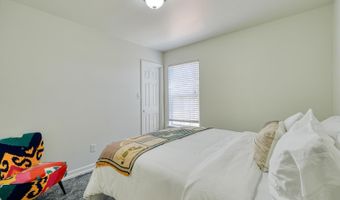 921 Hollyhock Ct, Boiling Springs, SC 29316
