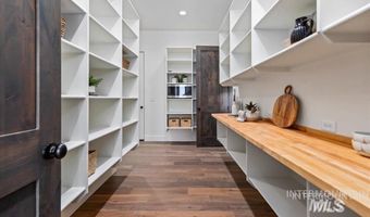 781 Watkins St, Middleton, ID 83644