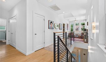 303 SE B St, Bentonville, AR 72712