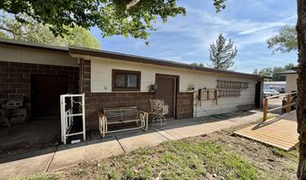 3030 Tamarack Cir, Bosque Farms, NM 87068