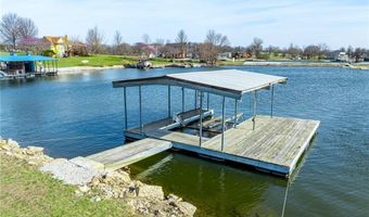 150 Yacht Club Cir, Altamont, MO 64640