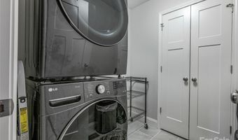 102 Dog Star Ln, Alexander, NC 28701