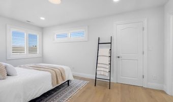 21 Ross Rd, Alameda, CA 94502