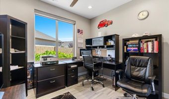 278 Laughing Hill Dr, Clarkdale, AZ 86324