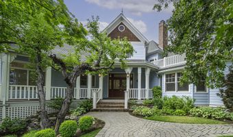124 Manzanita St, Ashland, OR 97520