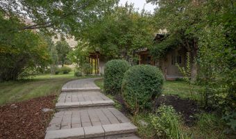 75 Sterling Dr, Bellevue, ID 83313