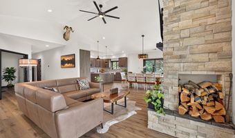 10220 Skunk Creek Rd, Cascade, ID 83611