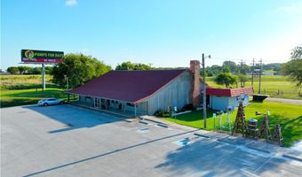 212 S Hickory St, Abbott, TX 76621