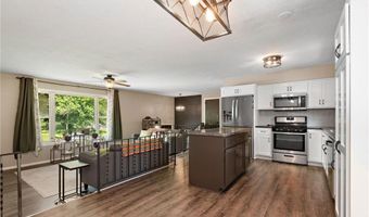 916 Adams St, Anoka, MN 55303