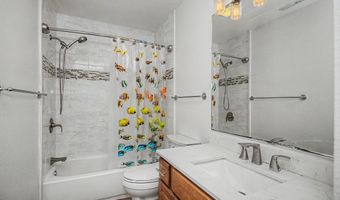 4529 Webster St, Ames, IA 50014