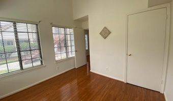 6004- D CURTIER Dr D, Alexandria, VA 22310