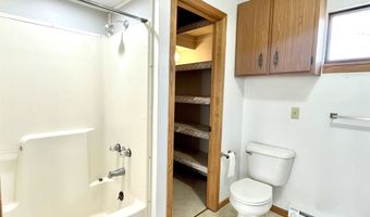 205 GRAPE, Albert City, IA 50510