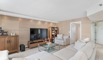 1000 W Island Blvd 2307, Aventura, FL 33160
