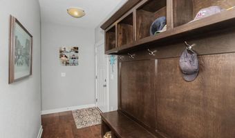 1408 Ledges Dr, Ames, IA 50010