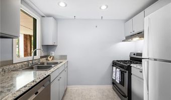 40 Web Ave 101, North Kingstown, RI 02852