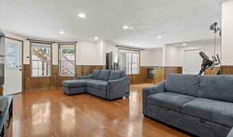 9875 Fieldcrest Dr, Apison, TN 37302
