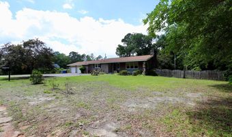805 Mcrae Rd, Camden, SC 29020
