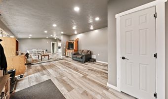 736 Cheery Dr, Belgrade, MT 59714